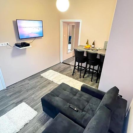 Flamingo Rezidencia Apartman Eger Extérieur photo