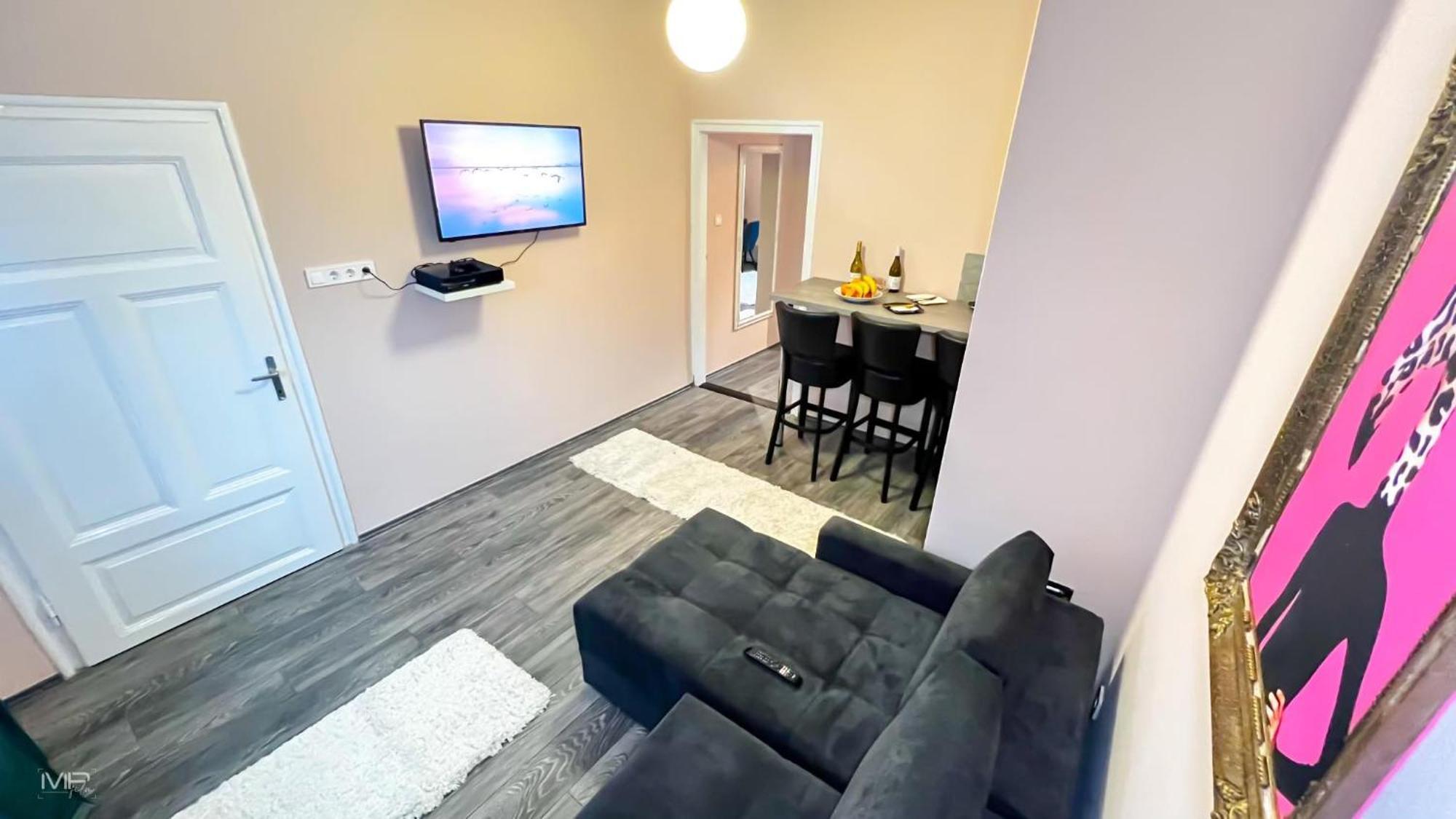 Flamingo Rezidencia Apartman Eger Extérieur photo